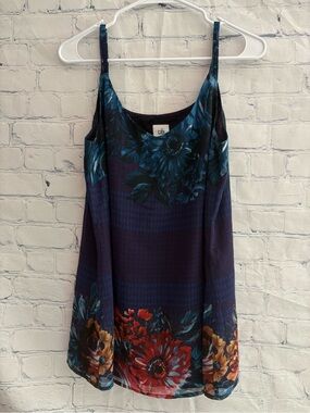 Cabi Artist Cami Floral Print V-Neck Style 3434 Size M
